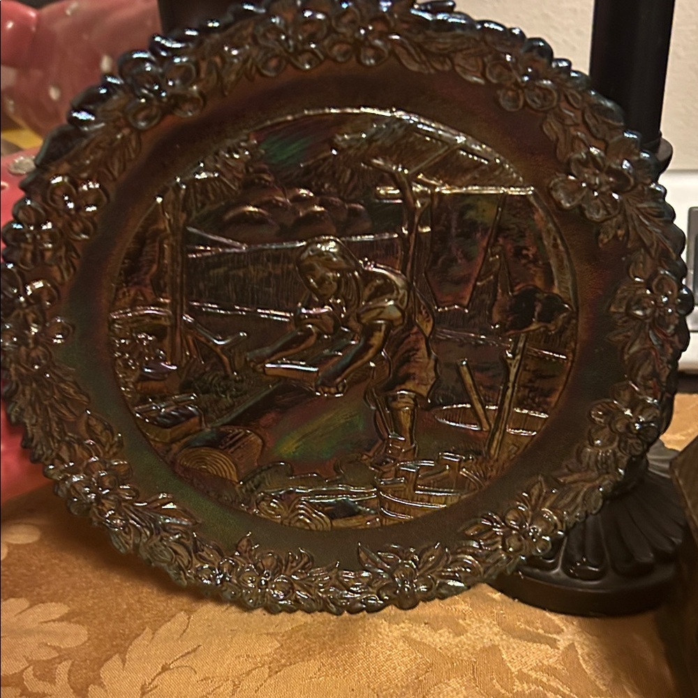 2 Vintage 8” American Craftsmen Series plates by Fenton Glass